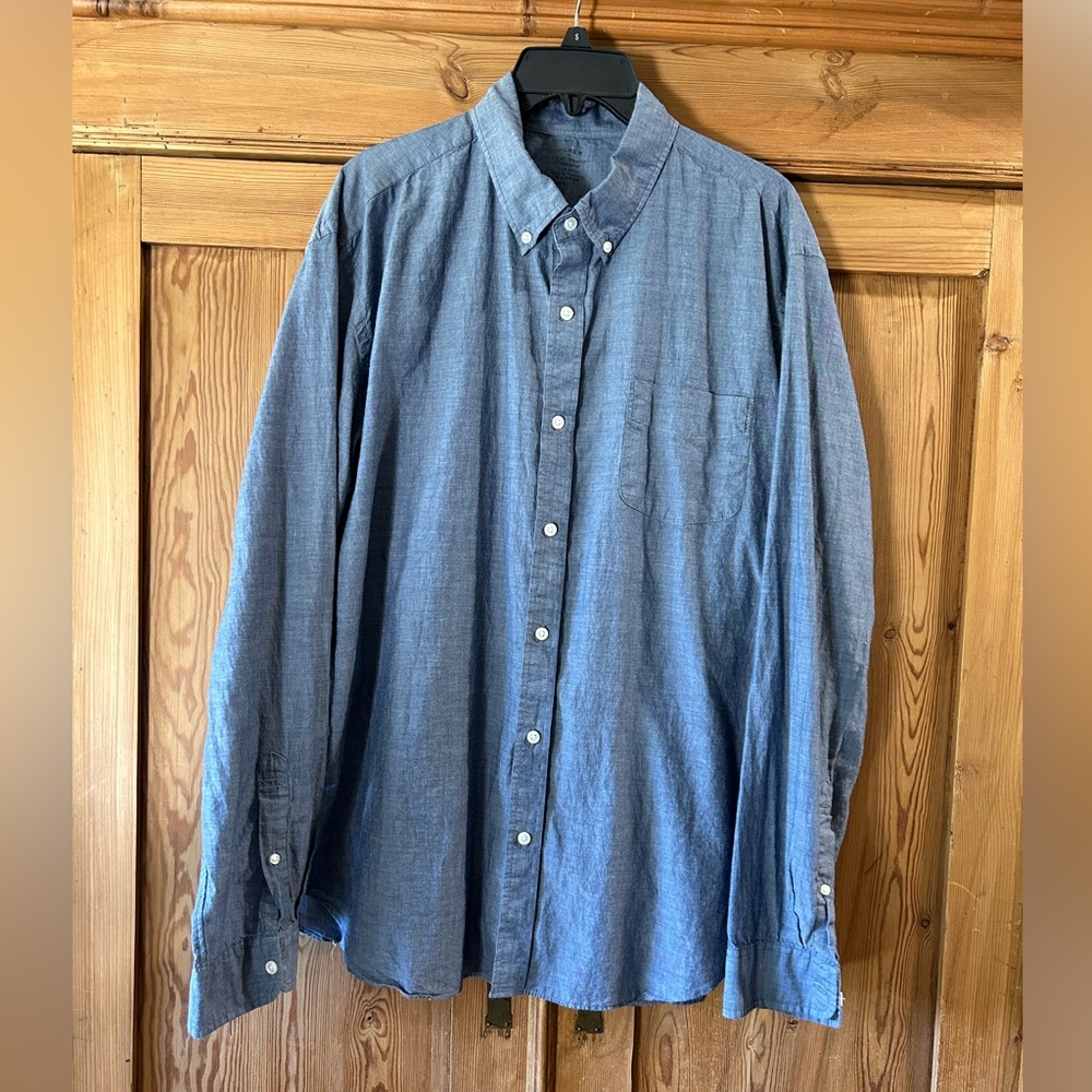 J Crew Cotton Chambray Long Sleeve Shirt, ANY 2 MEN’S SHIRTS $15